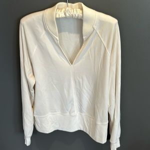 Athleta V-neck pullover size large